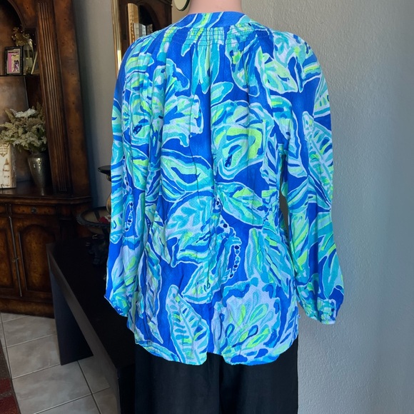 Lilly Pulitzer Blue and Green Blouse - Picture 6 of 7